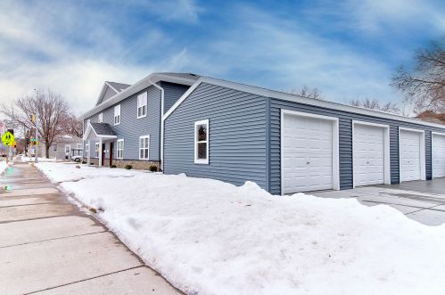 624 Jackson St, La Crosse WI  54601-5374 exterior