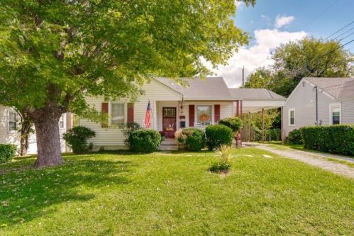 1010 Fleming St, Columbia, TN 38401-2421