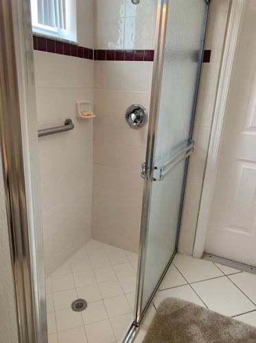 15689 54th Ct, Hollywood, FL 33027-5618