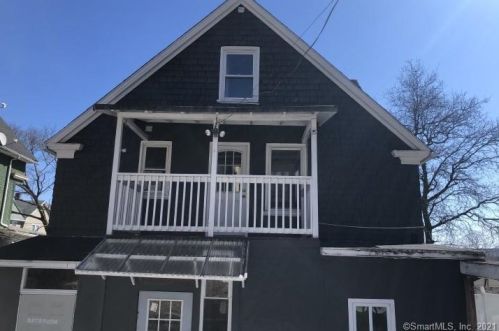 149 Easton Ave, Waterbury, CT 06704-3047