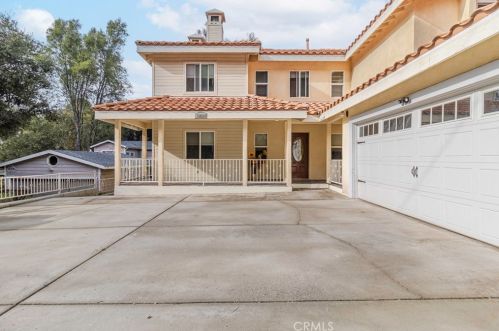 16890 Rosemary Ln, Chino Hills, CA 91709-2332