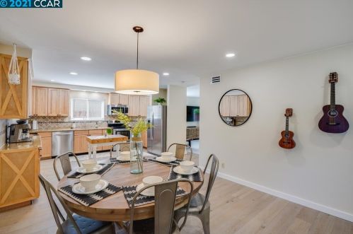 519 Navajo Pl, Danville CA  94526-5135 exterior