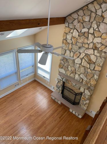 8 Elmwood Ave, West Long Branch NJ  07764-1821 exterior