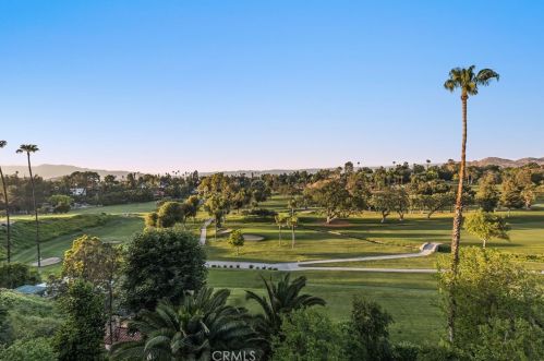 2515 Arroyo Dr, Riverside, CA 92506-1510