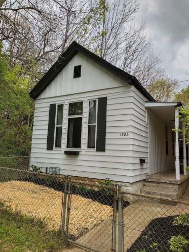1528 Nancy St, Covington, KY 41014-1338