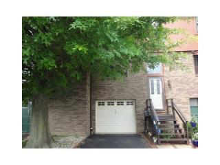 55 Universal St, Bridgeville, PA 15017-2447
