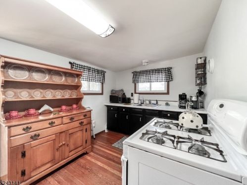7 High Point Rd, Wantage NJ  07461-4301 exterior
