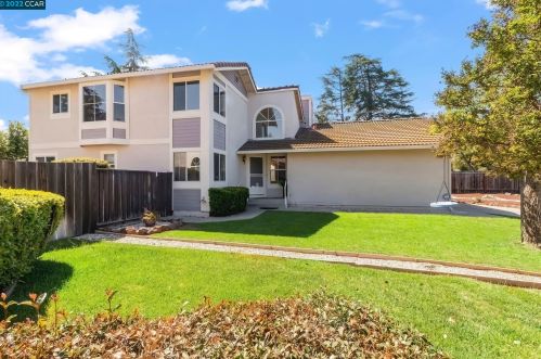 1801 Evalane Way, Concord, CA 94519-2356