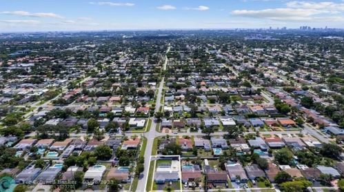 1831 56 Ave, Hollywood FL exterior