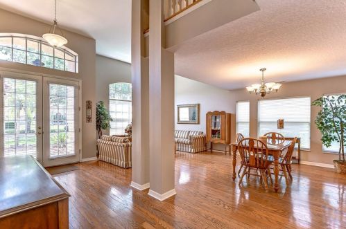 18912 Place Marquette, Lutz FL  33558-5312 exterior