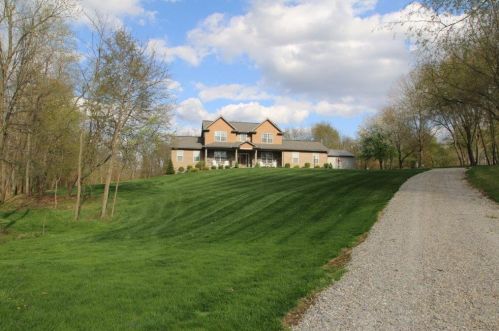 12290 Liberty Chapel Rd, Mount Vernon, OH 43050-9627