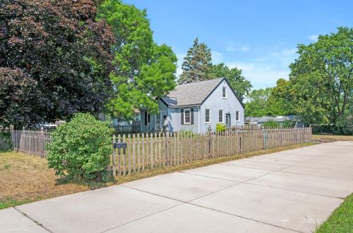 6400 Lombardy Ln, Minneapolis, MN 55428-2941