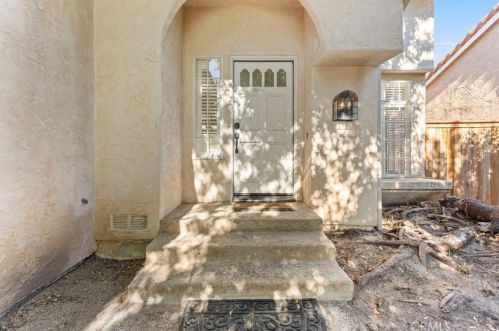 27480 Jon Christian Pl, Temecula CA  92591-6127 exterior