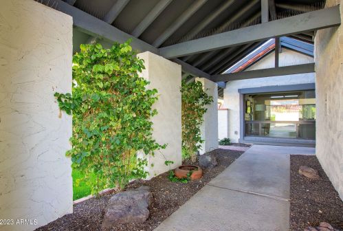 5822 Scottsdale Rd, Scottsdale AZ 85253-5415 exterior