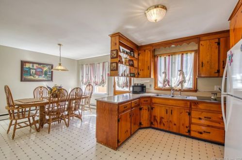 14 Lynn Ave, Terryville, CT 06786-5021