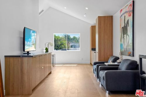 4552 Ethel Ave, North Hollywood CA  91605-4703 exterior