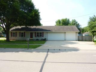 605 Price St, Park View, IA 52748-1158