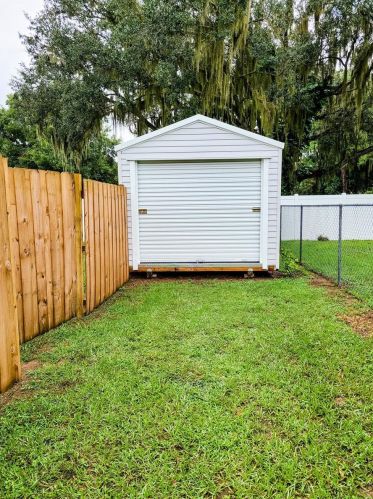 4908 Rolling Meadow Dr, Lakeland FL  33810-2615 exterior