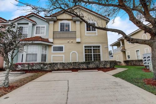 1118 Beach Cir, Kissimmee, FL 34746-6741
