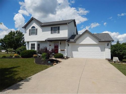 3949 Huntington St, Medina, OH 44256-8373