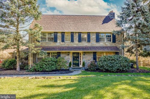 6010 Cricket Rd, Flourtown, PA 19031-1203
