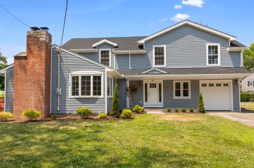 485 Chickadee Ln, Stratford, CT 06614-2409