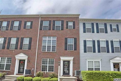 135 Summer Ln, Navy Sup Dpt, PA 17050-4138