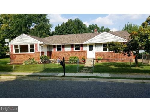 9 Mcguire St, North Hanover, NJ 08562-2318