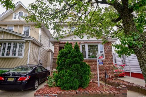 113-08 107th Ave, Jamaica, NY 11418-1317