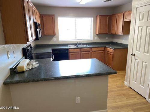 10505 Magnolia St, Tolleson AZ  85353-5623 exterior