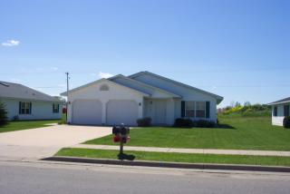 1118 Mark Ave, Tomah WI  54660-1150 exterior