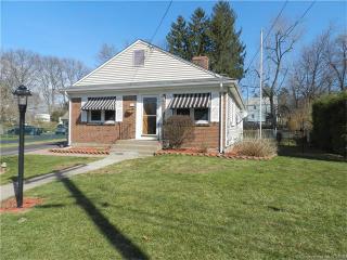 41 Sherwood Cir, Manchester, CT 06042-3124