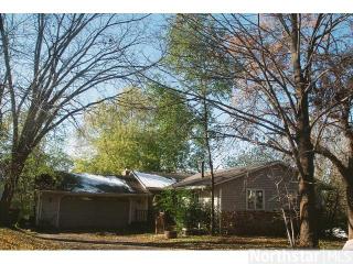 1015 11th St, Hudson, WI 54016-1424