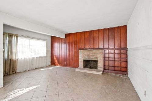 3540 Olive Ave, Long Beach CA  90807-4644 exterior