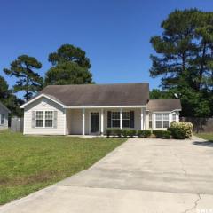 65 Pelican Cir, Beaufort, SC 29906-8581