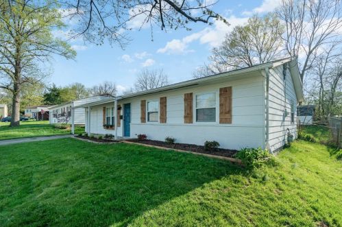 10044 Crusader Dr, Cincinnati, OH 45251-1618