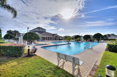 114 Rdg Vw Dr, Davenport FL 33837-5563 exterior