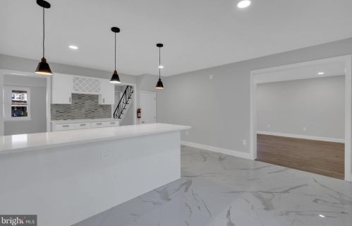 83 Hamilton Ln, Willingboro NJ  08046-1704 exterior