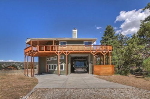 1178 Ln, Big Bear City CA  92314 exterior