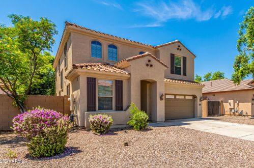 2727 Boston St, Gilbert, AZ 85295-2320