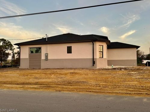 701 Ivan Ave, Lehigh Acres, FL 33971-1116