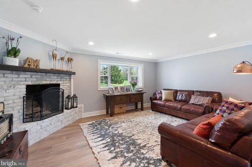 1046 Horsham Rd, Prospectville PA  19002-1111 exterior