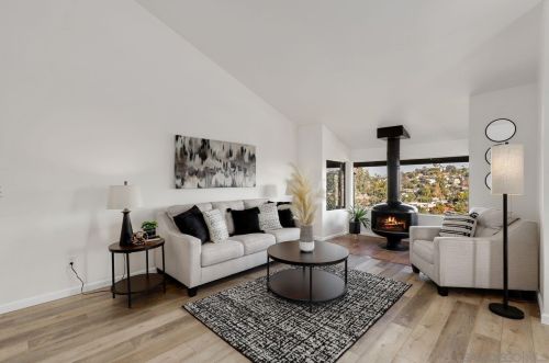 4437 Date Ave, La Mesa, CA 91941-6414