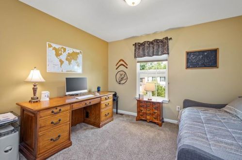 403 Maple Ridge Dr, Canonsburg PA  15317-7306 exterior