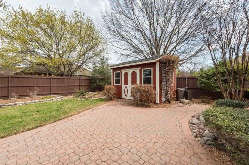 3320 Cooper Br, Denton TX  76209-7906 exterior