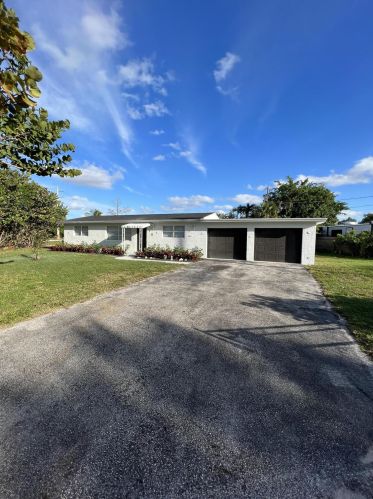 5984 Gun Club Rd, West Palm Beach, FL 33415-2431
