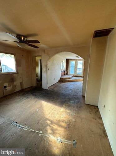 27 Butler St, Harrisburg PA  17103-2028 exterior