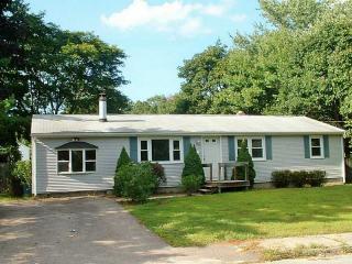 8 Larchmont Dr, Coventry, RI 02816-5919