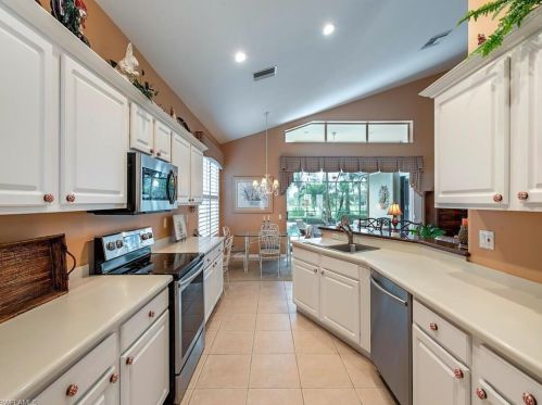 23701 Copperleaf Blvd, Bonita Springs FL 34135-8164 exterior