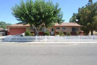 425 Santa Clara St, Avenal, CA 93204-1041